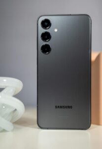 Samsung's Bold Move: Free Galaxy S24 in New Promotion Sparks Excitement