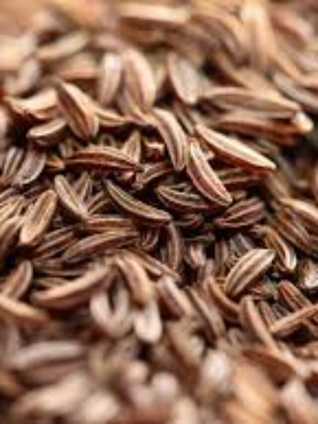 5 benefits of drinking Cumin & Basil.