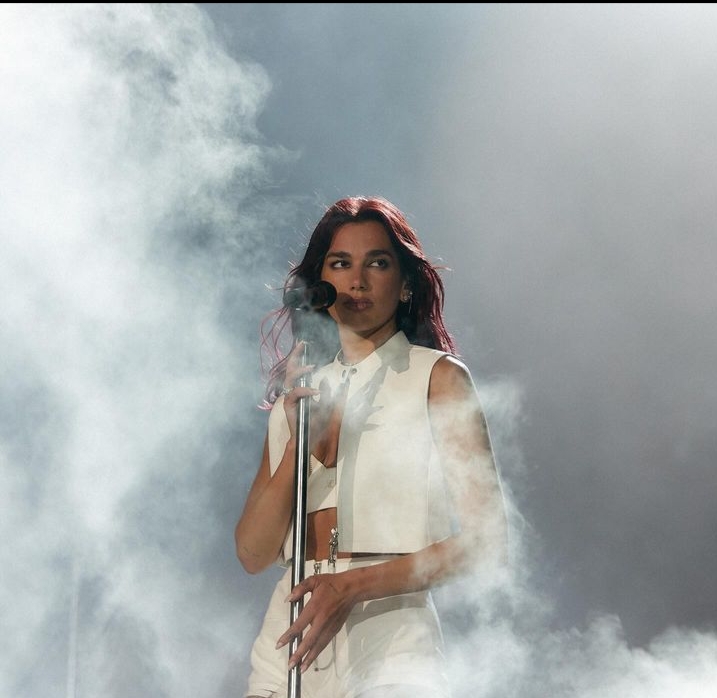 Dua Lipa Set to Rock Mumbai on August 30, 2024: A Concert Announced by Zomato Co-Founder Deepinder Goyal