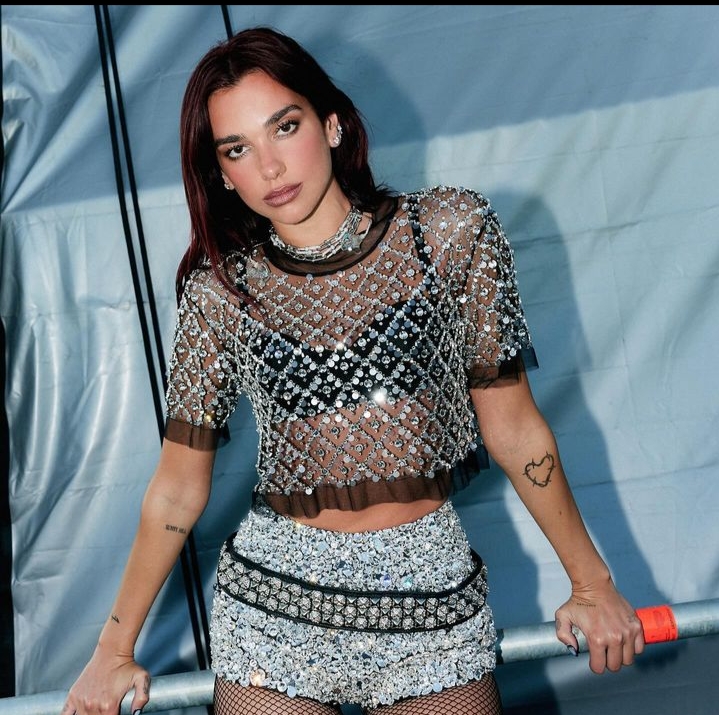 Dua Lipa Set to Rock Mumbai on August 30, 2024: A Concert Announced by Zomato Co-Founder Deepinder Goyal
