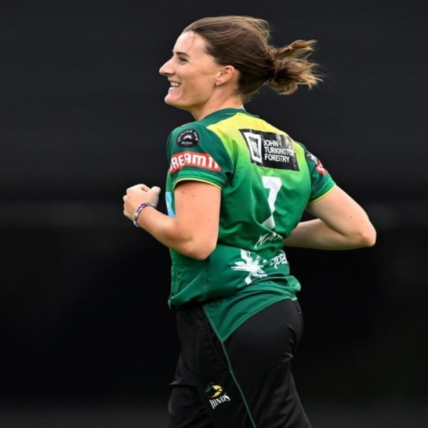 Rosemary Mair Returns to Power the Pace Attack": "New Zealand's Bold Squad for T20 World Cup 2024